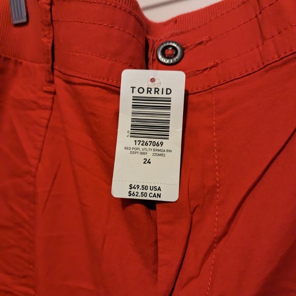 TORRID Red Bermuda Short SIZE 24 - Picture 4 of 4